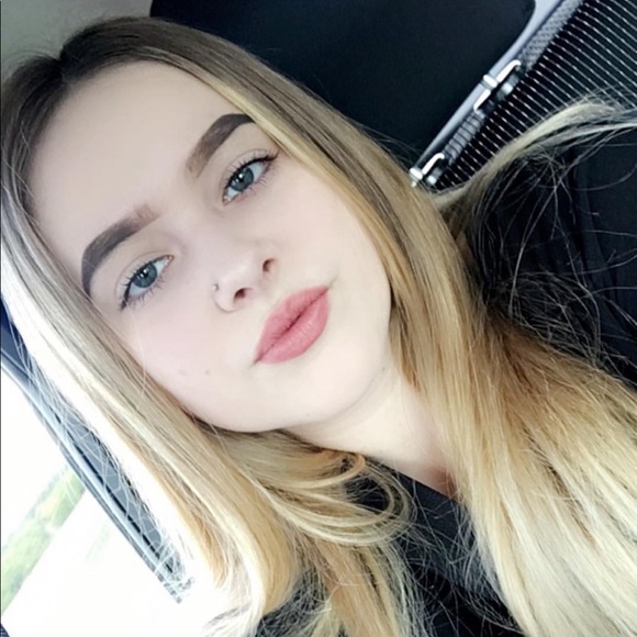 zoiejones11